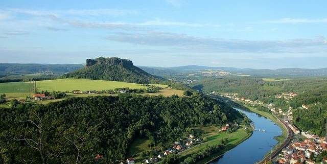 Der Lilienstein: Ein majestätischer Felsen in Sachsen